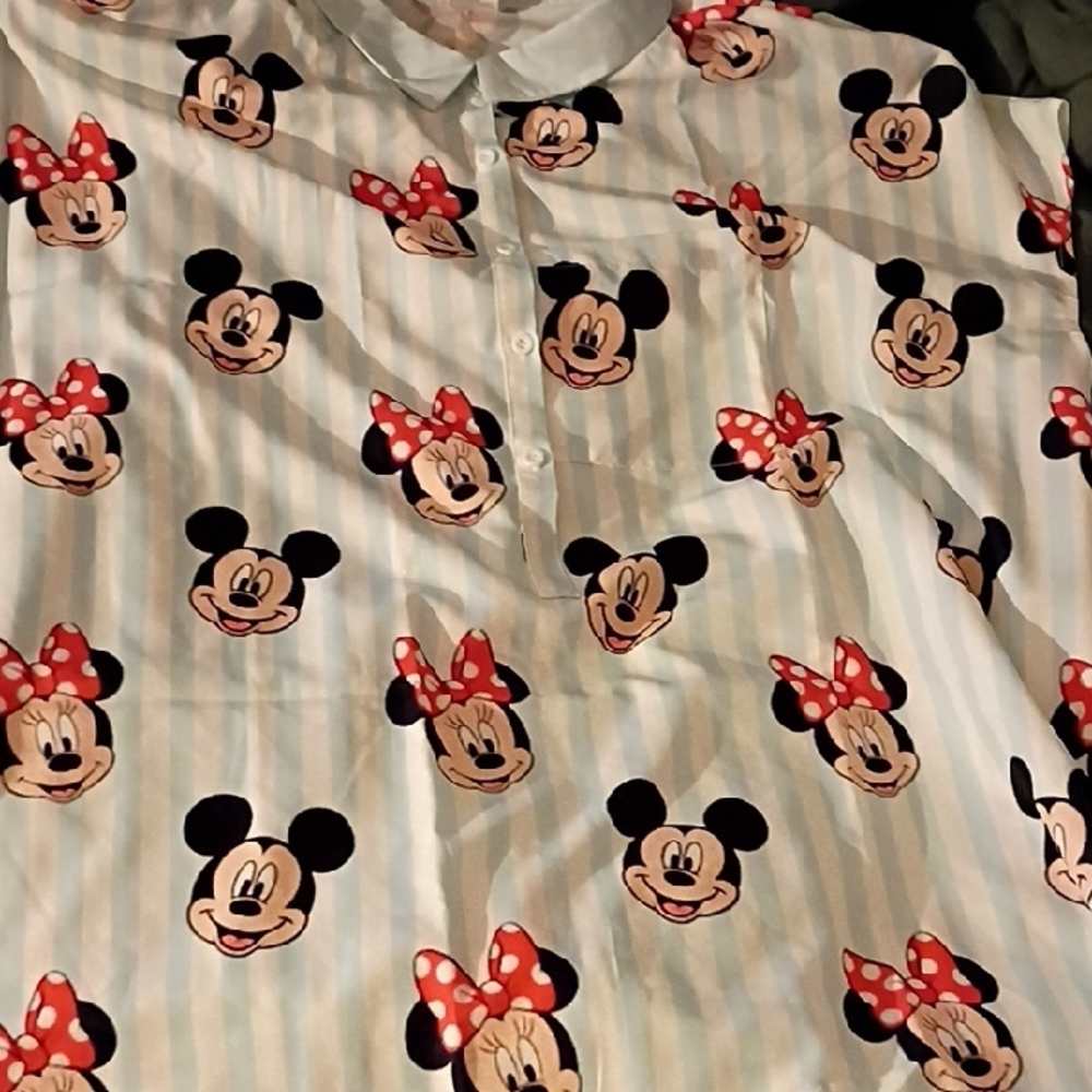 Disney Mickey & Minnie Polka Dot Bow Button-Up Top - Light Blue